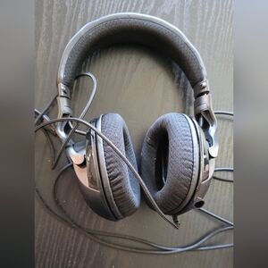 Black Over-Ear Headphones